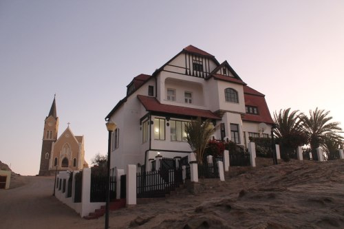 luderitz-house-and-church